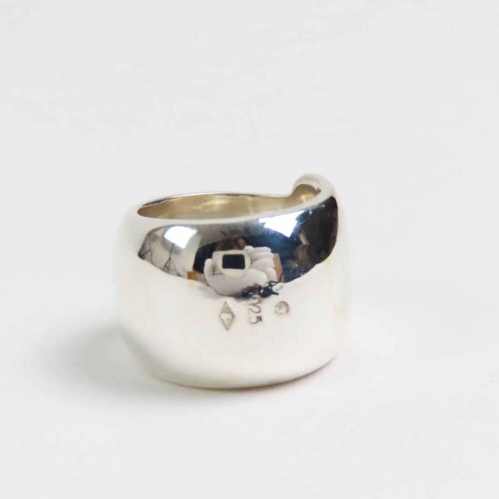 CHANEL Authentic Vintage Silver Ring - Picture 4 of 8